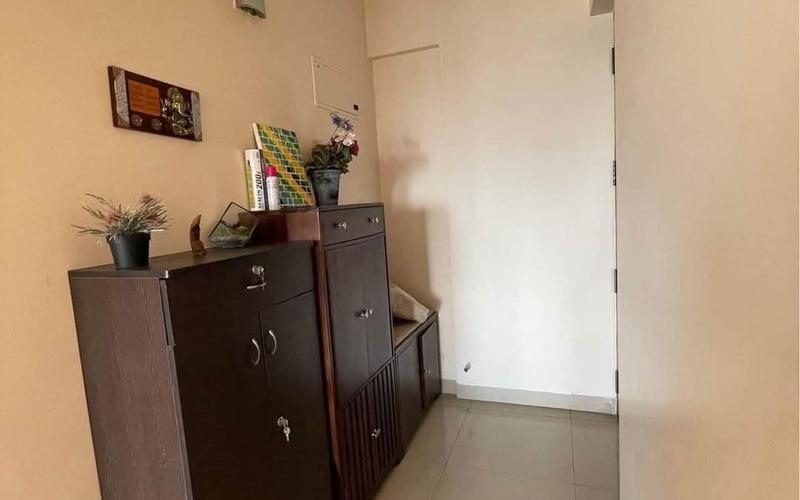 Female flatmate required in 3BHK  apartment  in Electronic-City