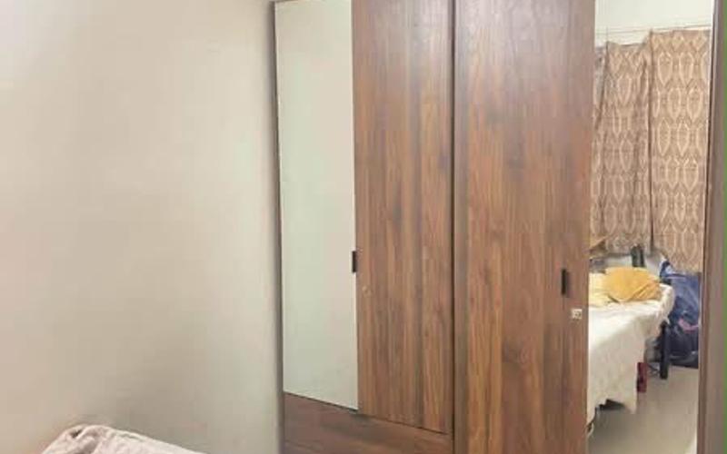 Female flatmate required in 3BHK  apartment  in Padur