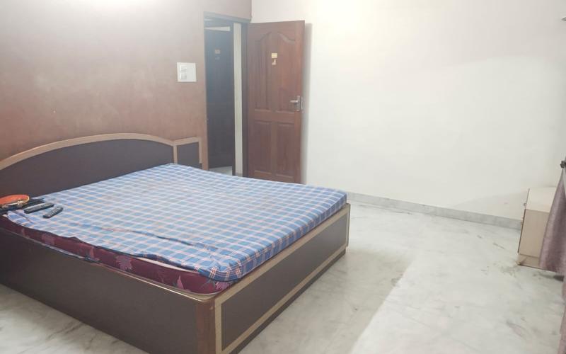 Female PG in J-P-Nagar-Phase-5-J.-P.-Nagar