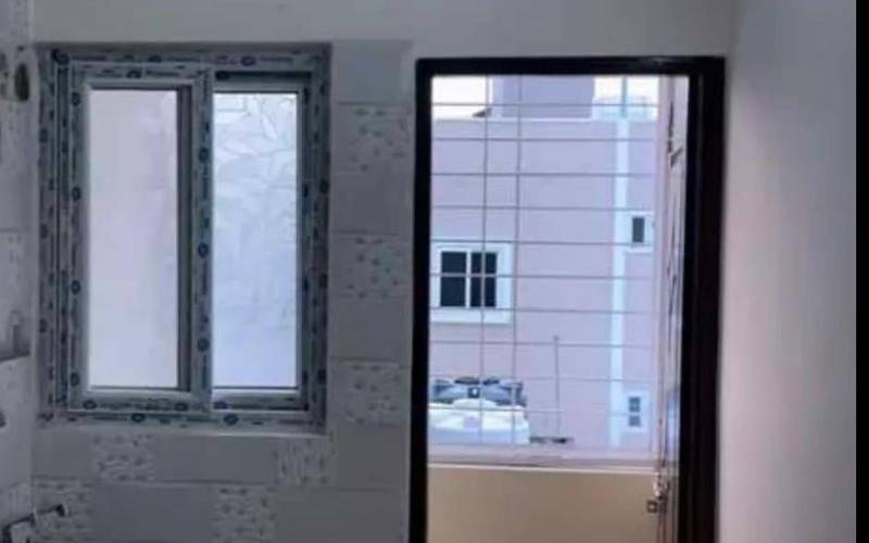 Male flatmate required in 2BHK  flat  in Toli-Chowki