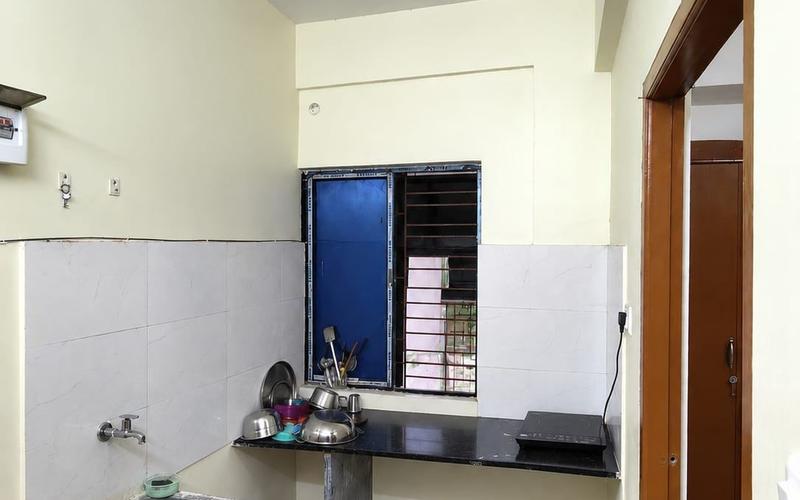 Male flatmate required in 1RK  flat  in Bhowanipore