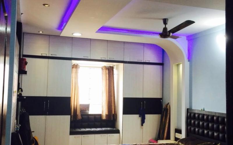 2 female flatmates required in 3BHK  flat  in Cox-Town