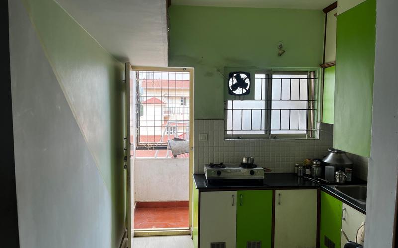 Flatmate required in 2BHK  flat  in BEML-Layout-Brookefield