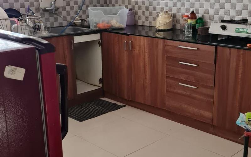 Room in 3BHK flat  available in Sarjapura