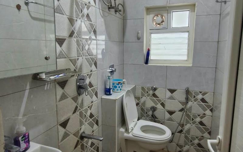 Flatmate required in 2BHK  apartment  in K-R-Garden-Murgesh-Pallya