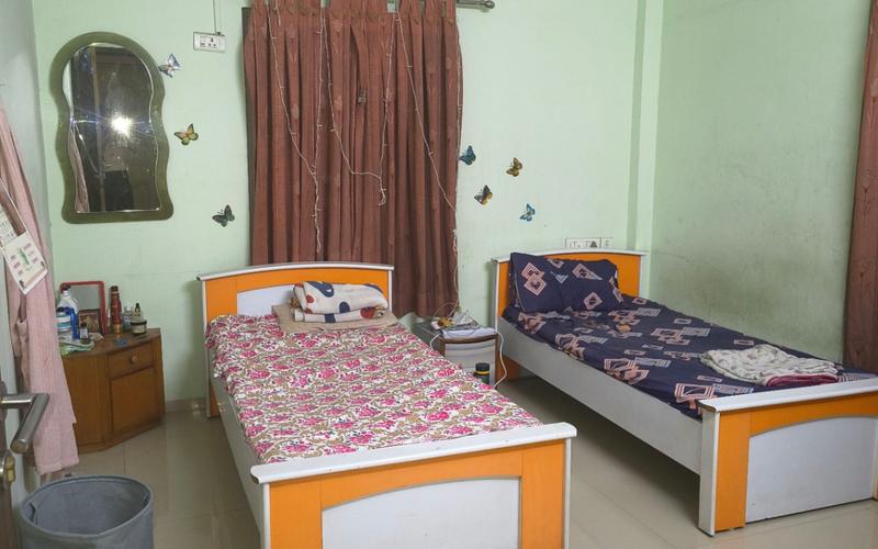 Female roommate required in 2BHK  flat  in Chinchwad