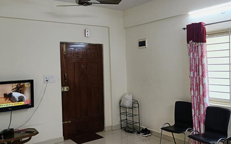 Female flatmate required in 2BHK  flat  in Nallurhalli-Whitefield