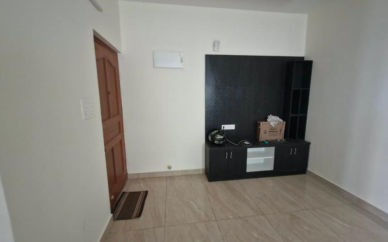 Flatmate required in 2BHK  apartment  in K-R-Garden-Murgesh-Pallya