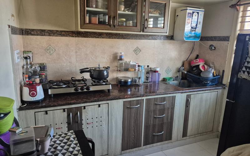 Male flatmate required in 2BHK  flat  in Embassy-Golf-Links-Business-Park-Challaghatta