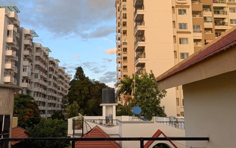 Room in 4BHK Villa in a peaceful gated community available in Kasavanahalli