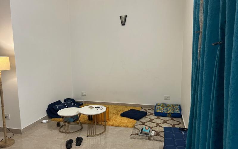 Flatmate required in 3BHK  apartment  in Malviya-Nagar