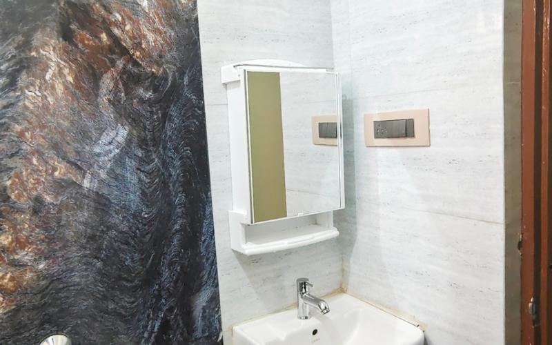 Female flatmate required in 3BHK  apartment  in BTM-Layout-Stage-1st | Kormangala | Madiwala