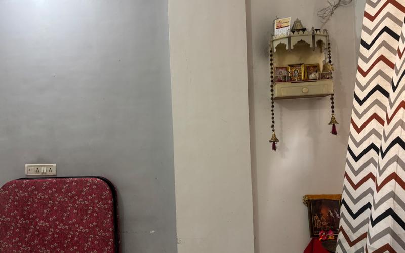 2 male flatmates required in 1BHK  flat  in Versova-Andheri-West