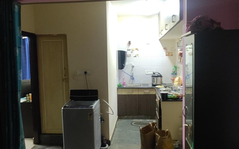 Room in 2BHK flat  available in Agara-Village-1st-Sector-HSR-Layout