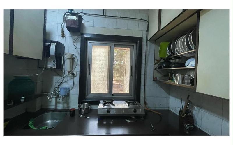 Male flatmate required in 2BHK  flat  in Goregaon-East