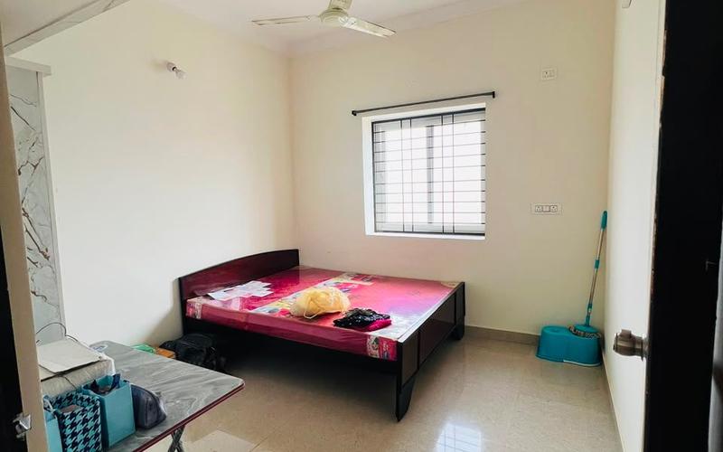 Female flatmate required in 2BHK  flat  in Bandlaguda-Jagir