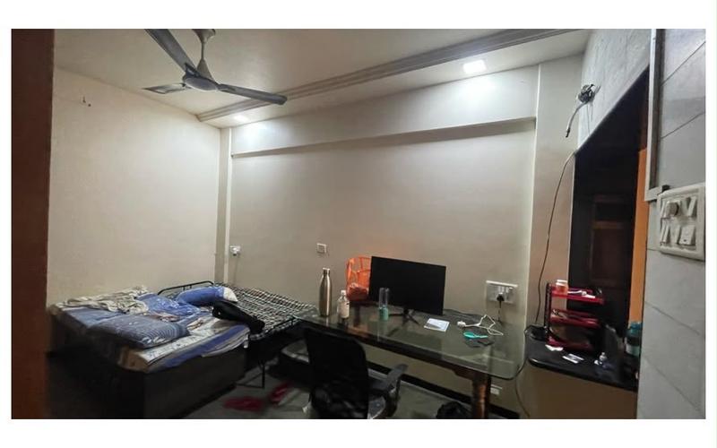 Male flatmate required in 2BHK  flat  in Goregaon-East