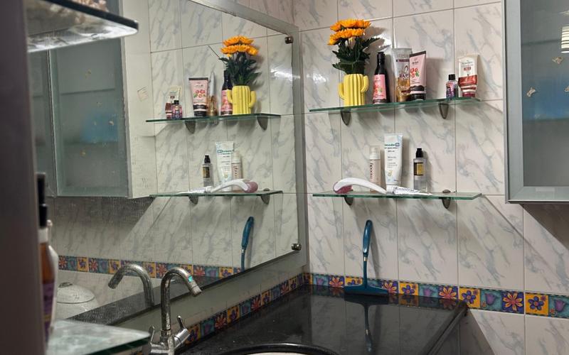 Room in 3BHK apartment  available in Bellandur
