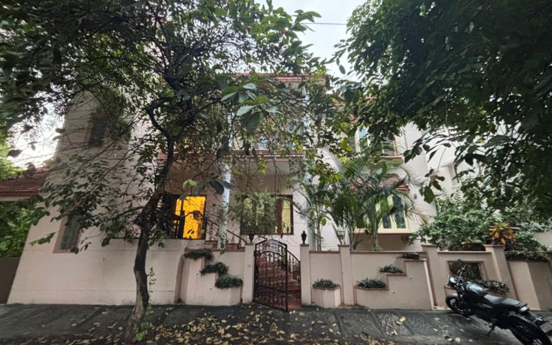 Male flatmate required in 3BHK  independent house in Sector-4-HSR-Layout