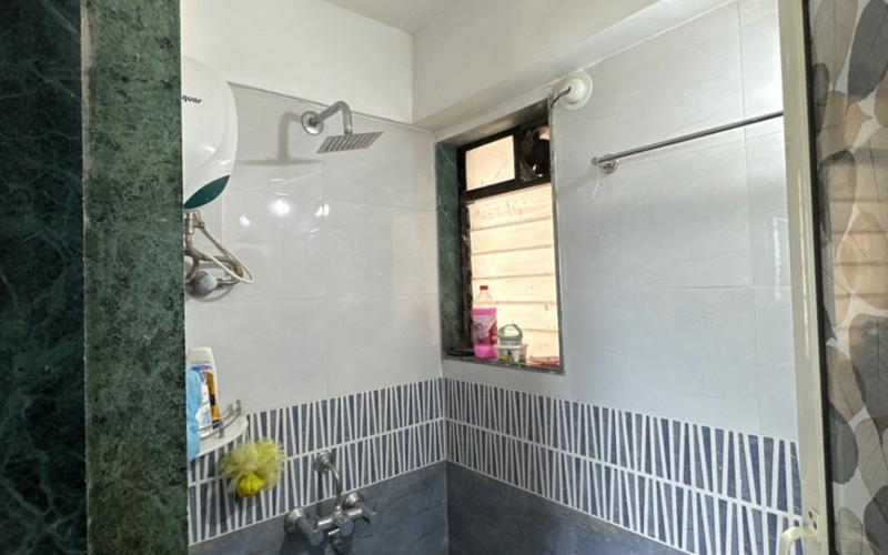 Female flatmate required in 1BHK  apartment  in Lower-Parel