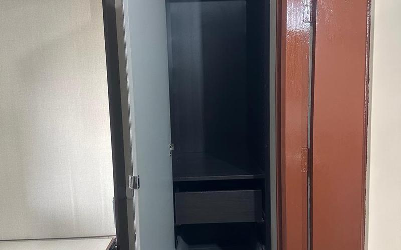 Room in 3BHK apartment  available in Arekere