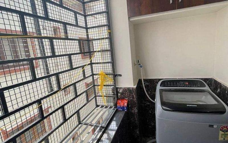 Male flatmate required in 4BHK  flat  in Kondapur
