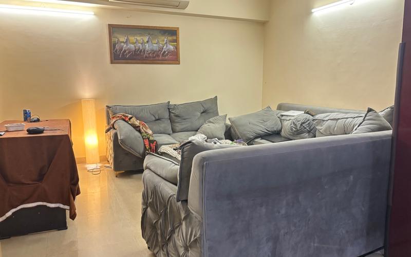 Male flatmate required in 4BHK  flat  in Sector-65