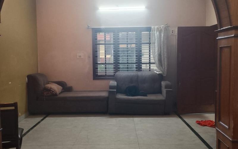 Female PG in J-P-Nagar-Phase-5-J.-P.-Nagar