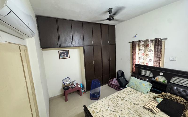 Male roommate required in 2BHK  flat  in K-P-H-B-Phase-9-Kukatpally