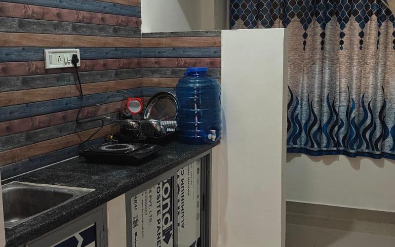 2 rooms in 1BHK independent house available in Hallehalli