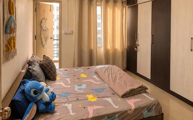 Female flatmate required in 2BHK  flat  in Kudlu Gate