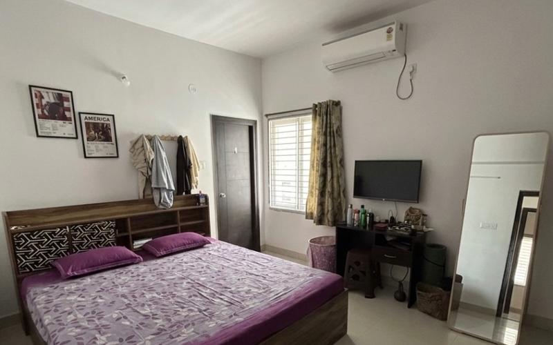 Flatmate required in 3BHK apartment in Kokapet