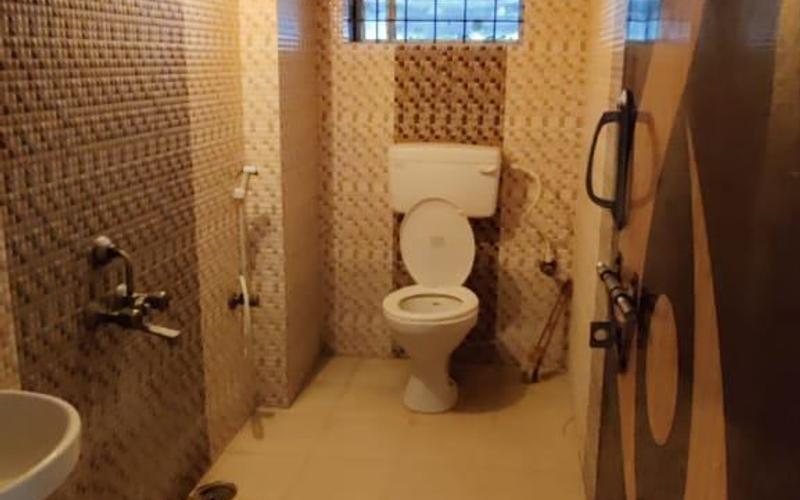 2 rooms in 1BHK independent house available in Hallehalli