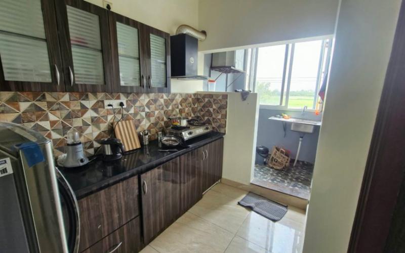 Flatmate required in 2BHK  apartment  in K-R-Garden-Murgesh-Pallya
