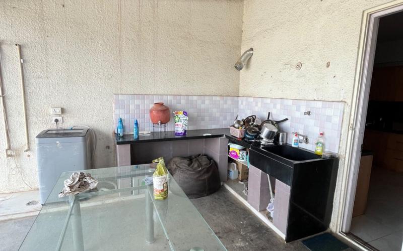 Female flatmate required in 3BHK  flat  in Kadubeesanahalli