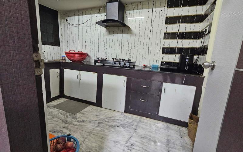 Male flatmate required in 3BHK  flat  in Film-Nagar