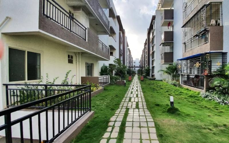 Female flatmate required in 3BHK  flat  in Bhoganhalli