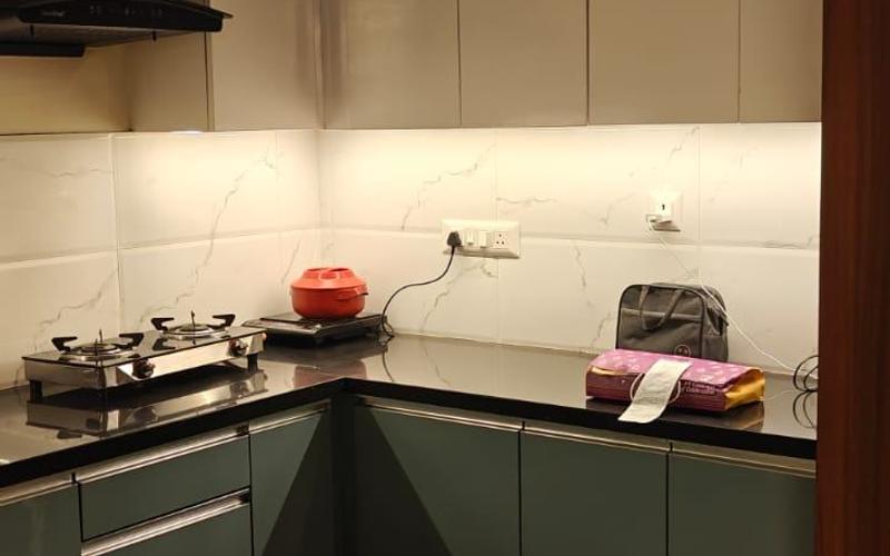 Flatmate required in 3BHK Duplex 10 minutes from Manyata Tech Park and Kamannahalli 