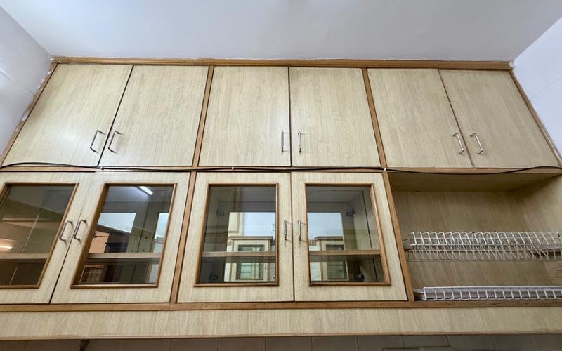 Female flatmate required in 2BHK  flat  in Cox-Town