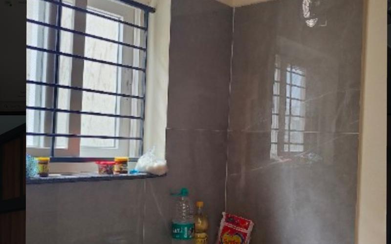Female flatmate required in 1BHK  flat  in Kondapur