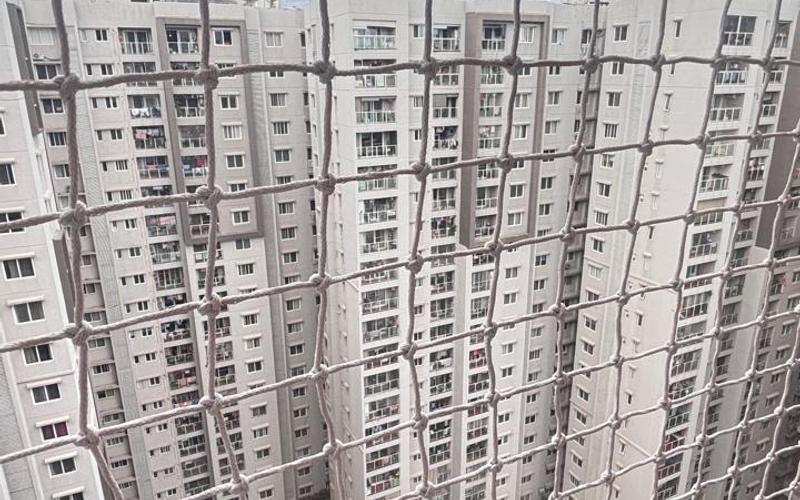 Female flatmate required in 2BHK  flat  in Nayanda-Halli