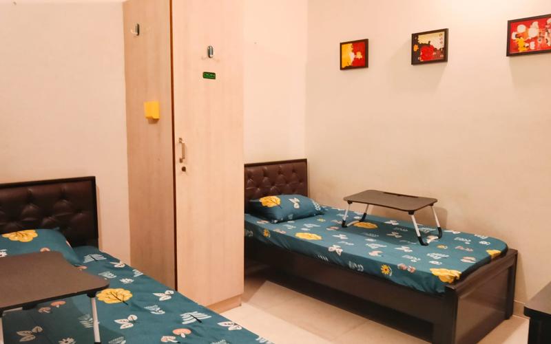 Premium PG For Men In Indiranagar