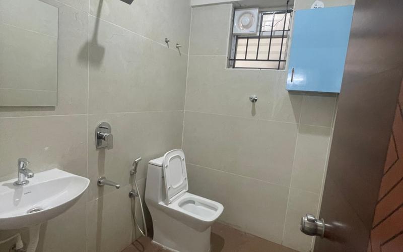 Female flatmate required in 2BHK  apartment  in Seetharampalya-Hoodi