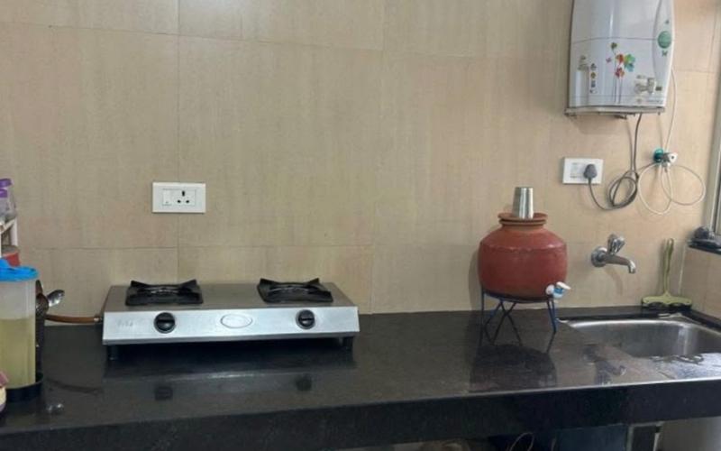Female flatmate required in 2BHK  flat  in Kharadi