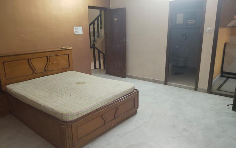 Female PG in J-P-Nagar-Phase-5-J.-P.-Nagar