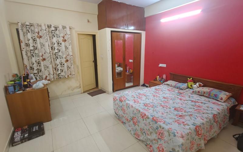 Female flatmate required in 2BHK  flat  in Marathahalli-Village-Marathahalli