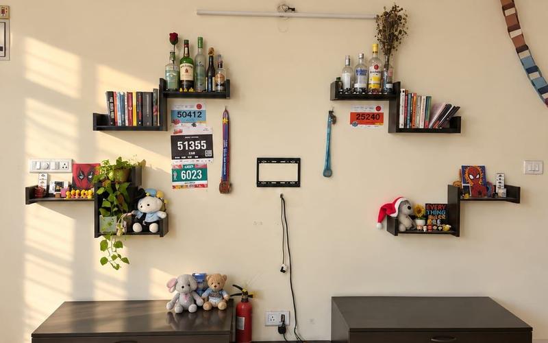 Female flatmate required in 3BHK  flat in Aisshwarya Excellency Apartment 