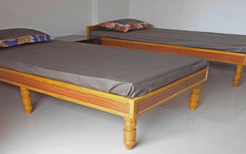 Female sharing room in 3BHK apartment available in Tathawade