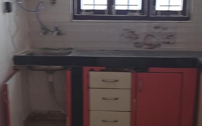 Female flatmate required in 2BHK  flat  in HUDA-Techno-Enclave-HITEC-City