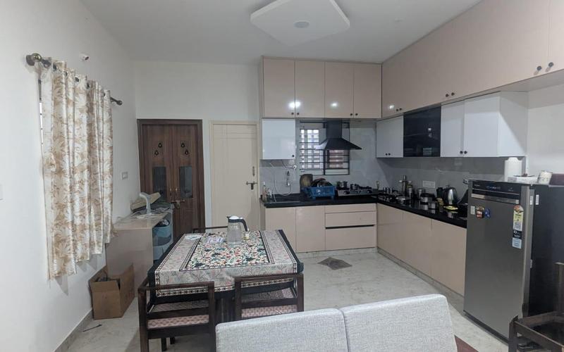 Male flatmate required in 2BHK  flat  in AECS-Layout-Marathahalli
